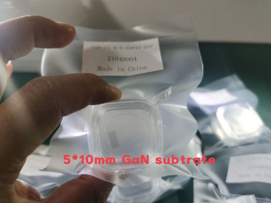 Giá tốt Kích thước tùy chỉnh 5x10mm M Trục đứng tự do HVPE Gali Nitride Wafer trực tuyến