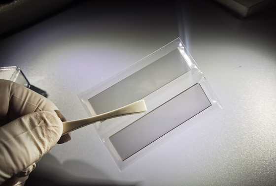 Giá tốt Tùy chỉnh SIC Silicon Carbide Wafer Mảnh cửa sổ pha lê đơn 60 X 10 X 0,5mm trực tuyến