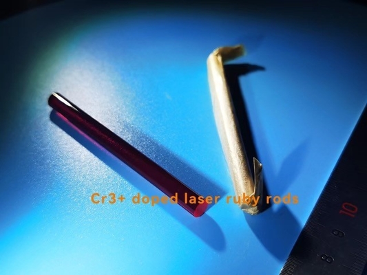 Giá tốt Lớp phủ Kích thước tùy chỉnh Laser Sapphire Crystal Độ cứng cao Chống ăn mòn trực tuyến