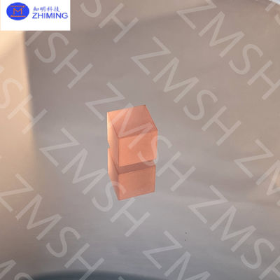 Màu hồng Sapphire đá quý tổng hợp Sakura Màu hồng nguyên liệu thô để làm đồ trang sức Độ cứng Mohs 9