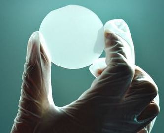 Giá tốt 5x5 / 10x10 Mm Gallium Nitride wafer HVPE Mẫu đứng miễn phí trực tuyến