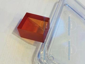 Giá tốt Hiệu suất cao Laser Sapphire Crystal pha tạp nhân tạo pha lê Sapphire trực tuyến